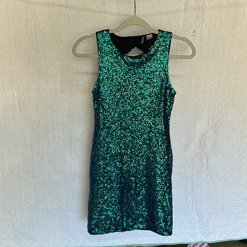 Divided h&m sequin dress blue/teal color shifting mini dress